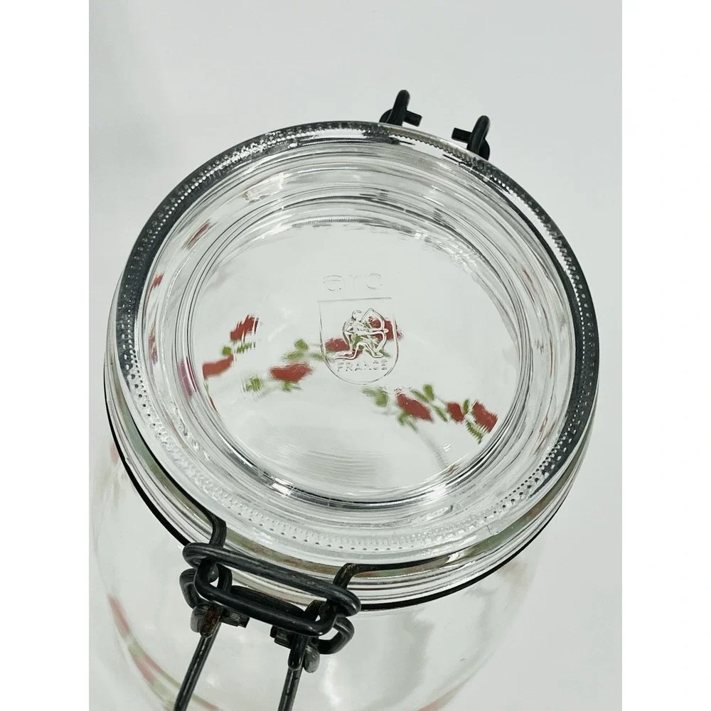 Vintage Arc Red Roses Flowers 1.5 Liter Glass Cannister Jar France Latched Lid